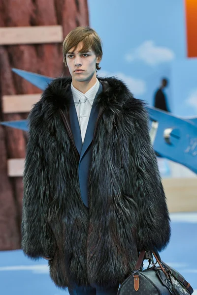 Look 91